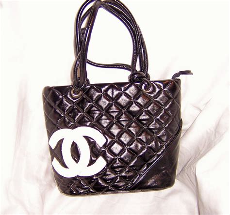 coco chanel black and white purse|pictures of old Chanel purses.